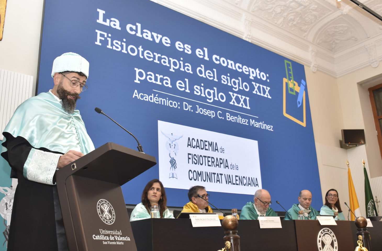 El decano del ICOFCV ingresa como Académico de Número de la AFISCV El decano del ICOFCV ingresa como Académico de Número de la AFISCV