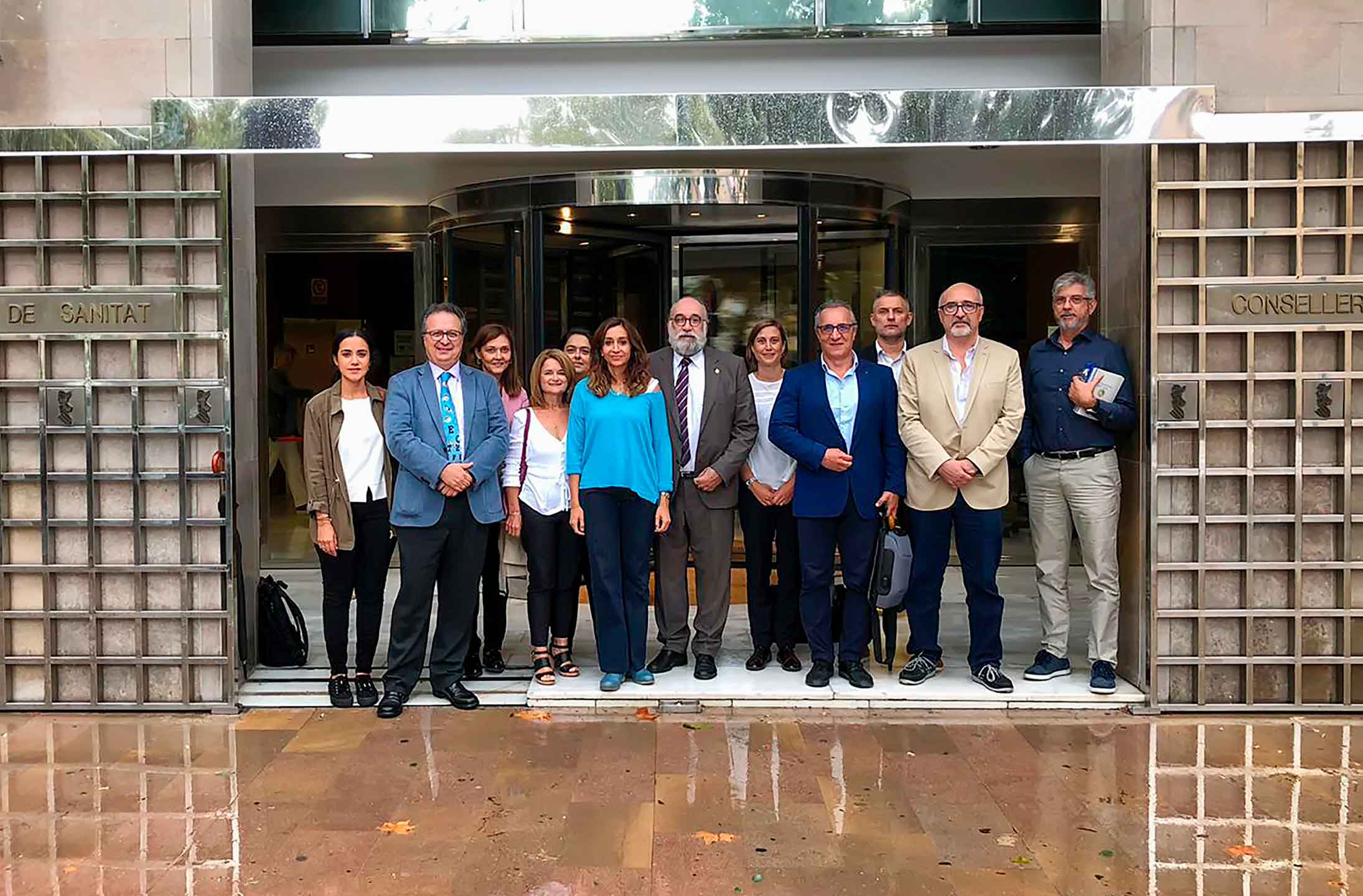 Unión Sanitaria Valenciana se reúne con la secretaría autonómica de Salud Pública para trabajar en la mejora de la sanidad pública